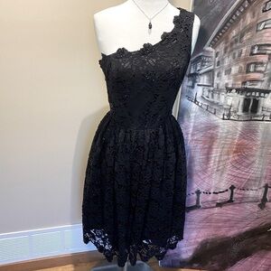 One shoulder party dress
